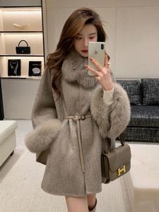 Women Fur Płaszcz 2023 Nowe przybysze kobiety wełniane przylądki kaszmirowe Poncho Lady Real Cloak Streetwear Sacils 231017