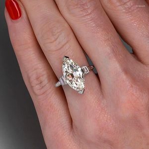 Bröllopsringar Caoshi Gorgeous Marquise Cut Ring Lady Luxury Party Jewelry for Engagement Simple Fashion Female Proposal Finger Accessories
