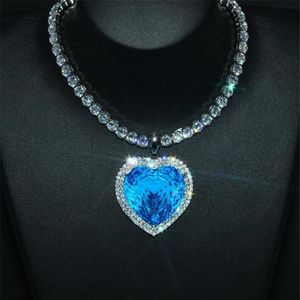 Ins Top Sell Infinity Brannd Luxury Jewelry 925 Sterling Silver Ocean Heart Pendant 18KホワイトゴールドフィルAquamarine CZ Diamond Wome260V