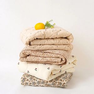 Quilts Cute born Summer Air Conditioner Blanket Cotton Warm Baby Quilt 231017