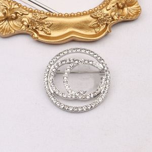 18K Gold Plated Charm Brand Brooch Double Letter Designer High Quality Pin for Women Men Round Rhinestone Brooches Wedding Party Gift Jewerlry 20style