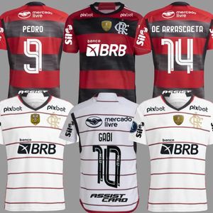 Camisas de futebol do Flamengo VIDAL DE ARRASCAETA GABI camisas de futebol PEDRO B.HENRIQUE E.RIBEIRO camisa Flamengo Outubro Rosa