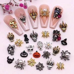 Nagelkonstdekorationer 10st Halloween Ornament 3D Metal Gold Silver Black Skull Spider Hand Skeleton Designtillbehör 231017