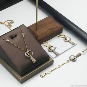 Designer de jóias vintage chave colar para mulheres duplo g brincos para mulheres pulseira anel dia dos namorados amantes presente