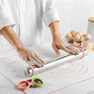 Rolling Pins Pastry Boards Adjustable Stainless Steel 304 Rolling Pin Dough Mat Dough Roller 4 Removable Thickness Rings for Cake Pizza Pastry Baking Tools 231018