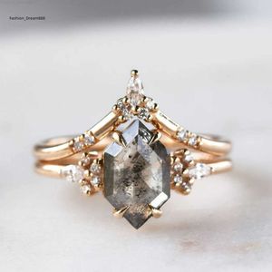 925 Silber Sechseckschliff-Salz- und Pfefferdiamant-Moissanit-Ring, gebogen, passende Damen-Ring-Sets
