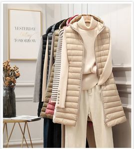 Parka da donna in piumino invernale senza maniche in cotone, gilet parka sottile con cappuccio e imbottitura lunga 231017