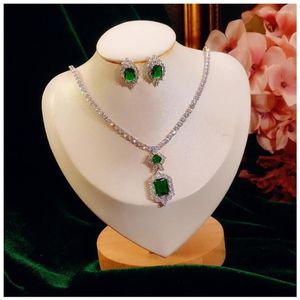 Pendant Necklaces Jewelry Sets For Women Sterling Created Emerald Gemstone Earrings Sparkling Necklace Classic Fine Jewellery Drop235B