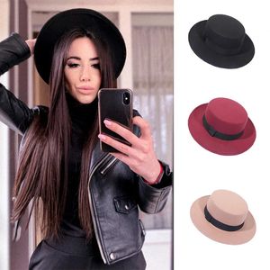 Wide Brim Hats Bucket Hats Autumn Winter Wool Boater Flat Top Hat For Women's Felt Wide Brim Fedora Hat Jazz Cap Classic Bowler Gambler Top Hat 231018