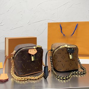 Alte Blumen-Designer-Mini-Kosmetiktasche mit diagonalem Reißverschluss, bedrucktes Muster, goldenes Schloss, gewebte Kette, abnehmbarer Lederriemen, 13 cm, luxuriöse Damen-Crossbody-Schulterhandtasche