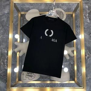 Słynne marki koszulki męskie Slim Fit Kobieta i mężczyzna Krótkie rękawe O szyja moda Kobiety T-shirty Summer Cool Asia Size Men Tops277h