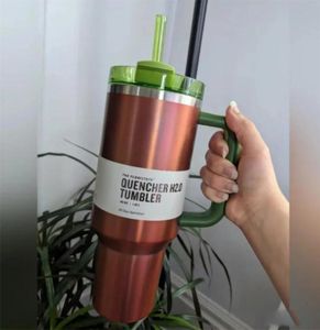 Nuovo design Quencher H2.0 Bicchieri Tie Dye Tazze da 40 once con manico Bicchieri isolati Coperchio Cannuccia Acciaio inossidabile Caffè Termos Tazza glicine US