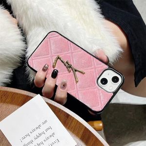 Fashion Designer Phone Case Mens Womens Retro Letter Velvet Cases For IPhone 15 12 11 13 14 14pro Promax High Quality Phone Protective Cover