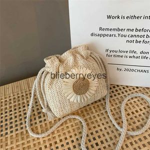 Cross Body Bags ot Sale Woven Women Straw Bag andbag Knit Summer Woman Soulder Messenger Beige Bags Fasion Creativeblieberryeyes