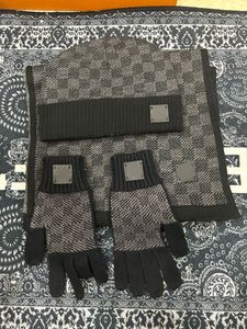 Luxurys Designer-Schal, Mütze, Mütze, Handschuh-Sets, Damen, Herren, Unisex, Designer-Schals, Hüte, Handschuhe, Winter, Outdoor, warme gestrickte Kaschmir-Mützen, Hüte mit Box