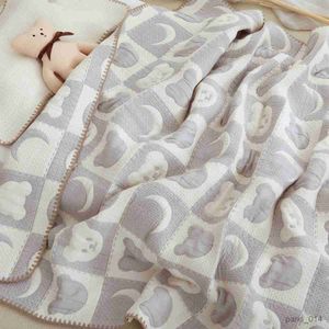Cobertores em casa outono e inverno cobertor manta cobertor macia e amigável para o jardim de infância folhas de algodão