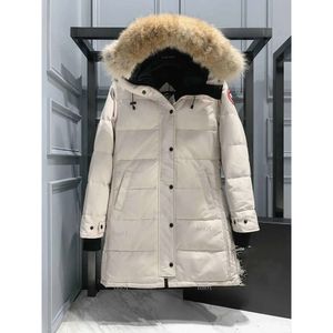 Diseñador Canadian Goose Versión de longitud media Puffer Down Chaqueta para mujer Down Parkas Invierno Abrigos gruesos y cálidos para mujer A prueba de viento Streetwear872