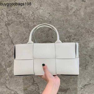 BottegaaVenetas Borse Arco Tote Bag b Highend Arco33 Borsa in pelle di pecora Secchiello intrecciato Shopping Grande capacità Portatile da donna v Frj