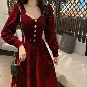 Casual Dresses Flower Elegant Evening Party Midi Ladies Red French Retro Women Year Velvet Korean Style Dress Winter274m