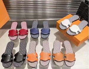 Designer Slifors Slides Summer Dress Scarpe Sandali casual per uomini Donne
