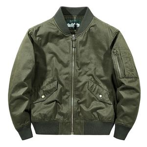 Giacche da uomo Uomo Pilota Bomber Giacca in pile Fodera di lana Cappotto caldo Maschile Oversize MA1 Giacche Abiti taglie forti Autunno Inverno 231017