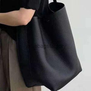 Clássico The Row Cowhide Bag The Row Tote Top Casat Cowhide 2022 Autumn e Winter High Capacity Commuter One ombro