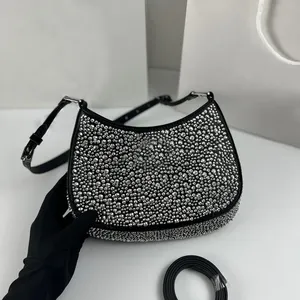 Tasarımcı omuz çantası blingbling lüks alt koltuk çantası kadınlar için moda çapraz kanatlı çanta cleo eski moda retro hissediyorum içbükey şekil çanta vintage rahat çanta