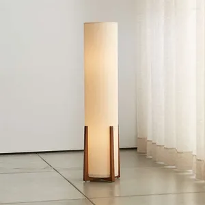 Lámparas de pie Tela de madera de alta calidad LED para sala de estar Sofá Lámpara de pie lateral Estudio Escritorio Luz de lectura Dormitorio al lado de las luces