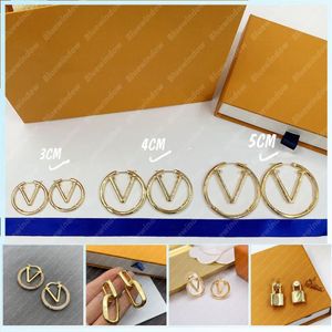 Kolczyki dla kobiet projektantki kolczyka v kolczyki moda złota biżuteria projektant akcesoria damskie luksusowe projektanci kolczyki stołki buty 308B