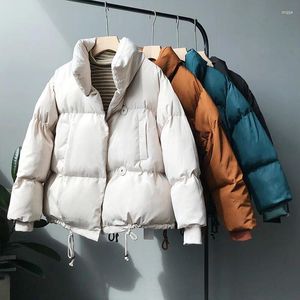 Piumino beige da donna Cappotto invernale da donna Parka imbottito in cotone Abbigliamento 2023 Giubbotti da neve caldi e pesanti trapuntati Cappotti marroni moda