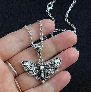 Ожерелье Death Moth, кулон, 18-дюймовая цепочка, сахарный череп, готическая бабочка, рок, эмо, гот, серебряный цвет, прочная цепочка