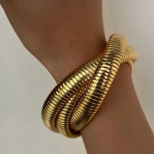 Armreif Mode 18k vergoldet Titan Stahl Armbänder Vintage Multilayers Elastic Gypsy Polieren für Frauen ästhetischen Schmuck