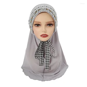 Abbigliamento etnico Cravatta frontale istantanea Donna musulmana Hijab fatto a mano con strass Copricapo Sport Turbante da donna senza spille facile da indossare