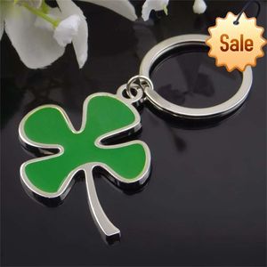 Exquisite Clover Keychain Lucky Green Leaf Fashion Charm Car Bag Pendant Accessories Creative Collectible Party Souvenir Gifts