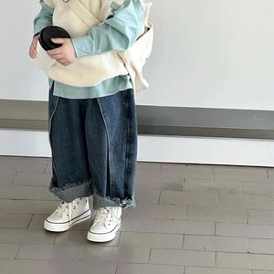 Byxor 2023 Autumn Korean Boys 'Casual Retro Fur Edge Solid Color Jeans Baby Versatile Pants Jean