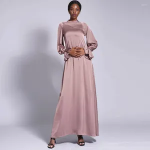 Casual Kleider Mode Satin Muslim Kleid Dubai Volle Länge Langarm Für Frauen Eleganz Temperament Abaya Türkei Islam