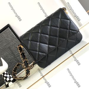 12A Upgrade Mirror Projektanci Małe klapy torby komunikatorowe Women Oryginalna skórzana pikowana torebka torebki hobo crossbody czarne ramię