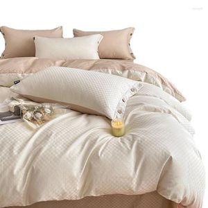 Sängkläder sätter fyra delar broderade sängöverdrag gjorda av bomull