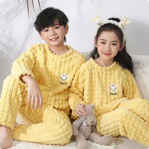 Pajamas Children Sleepwear Winter Pajamas Sets for Kids Thick Girls Clothing Sets Boys Thermal Underwear Matching Suits for The Family 231019