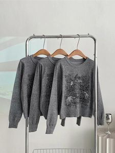 Women's T Shirts Design Fashion Crochet Top Preppy Style O-Neck Embroidery T-Shirts Long Sleeve Slim Casual Grey Tees Harajuku American