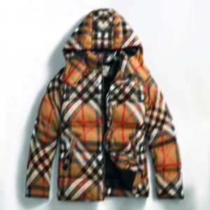 Męskie płaszcze odzieży zewnętrzne plus mens w dół parkas kurtka puffy grube warn rękawy haft haftowy man top top m-3xl