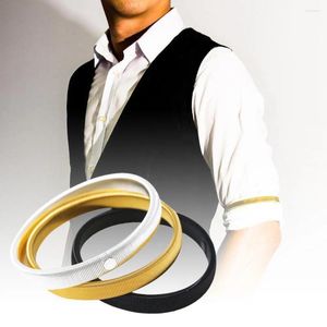 Luvas sem dedos 1pcs homens pulseira ladra camisa manga bandas de braços de metal segurar ligas de caxinga anel de anel de anel de anel de argola elástica