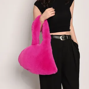 Sacos de noite rosa vermelho saco de pelúcia para mulheres amor coração macio fofo bolsa ombro luxo pele sintética inverno quente shopper tote sac