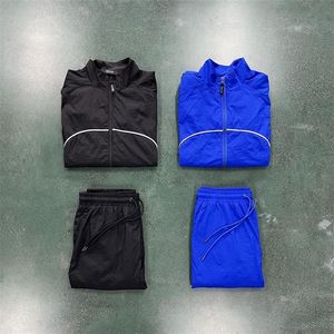 Trapstar Jacket Tracksuit Men Irongate Shell Suit 2 0 Version Blue and Black 1to1 Quality Brodered Lettering Women Coat Size XS2465