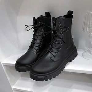 Botas 2023 Outono Inverno Designer Tornozelo para Mulheres Preto Elegante Lace-up Biker Feminino Moda Casual Plataforma Sapatos Senhoras 231019