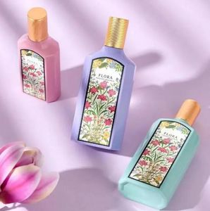 Tasarımcı Marka Flora Parfümleri Kadınlar için Gardenia Köln 100ml Kadın Seksi Yasemin Koku Parfümleri Sprey EDP Parfums Hediye Seti Kraliyet Özü Düğün Parfüm
