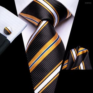 Erkekler için Bow Ties TIE TIE Siyah Sarı Çizgili 2023 Moda Marka Düğün Partisi Kravat Seti Set Handky Cufflink Hediye Toptan Hi-Tie Tasarımcı