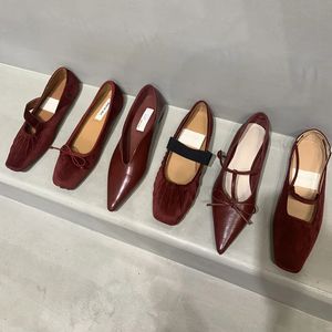 Scarpe eleganti Bailamos 2023 Primavera Donne di marca Appartamenti Moda Slip On Punta rotonda poco profonda Signore Casual Balletto femminile Mocassini classici Rosso F 231019