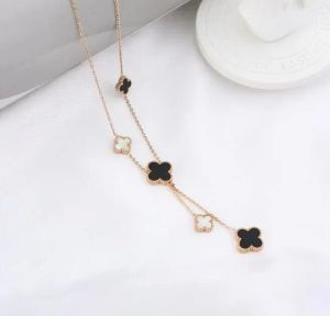 Fashion Designer Jewelry Classic 4/Four Leaf Clover locket Necklace Highly Quality Choker chains 18K Plated gold girls GiftQ1