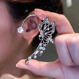Sparkling Butterfly Earring For Women Rhinestone Crystal Ear Clip Buckle Without Piercing Earring Party Wedding Ear Jewelry